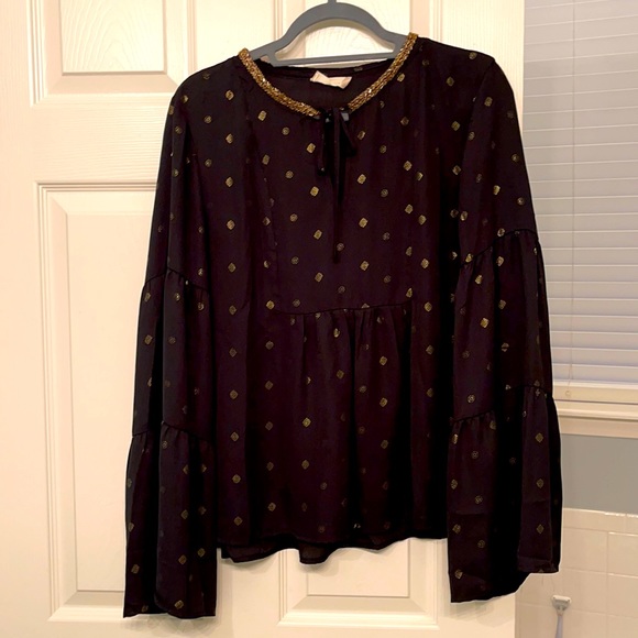 Altar'd State Tops - Peasant top